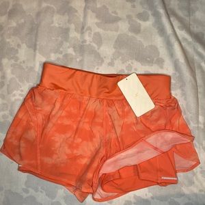 NWT Fabletics Austyn Run Short